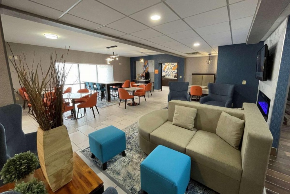 La Quinta Inn & Suites by Wyndham Fayetteville I-95 Image 15